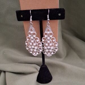 Paparazzi Silver White Teardrop Filigree Earrings